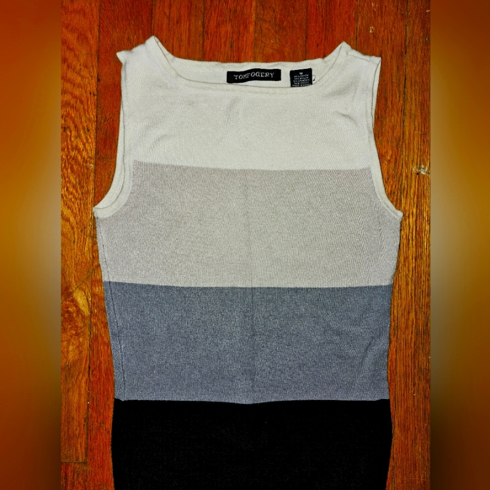 Juniors Sweater tank Black Short Color Block size M